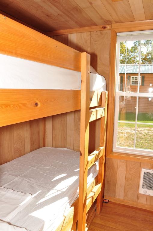 Plymouth Rock Camping Resort Rustic Cabin Elkhart Lake Εξωτερικό φωτογραφία